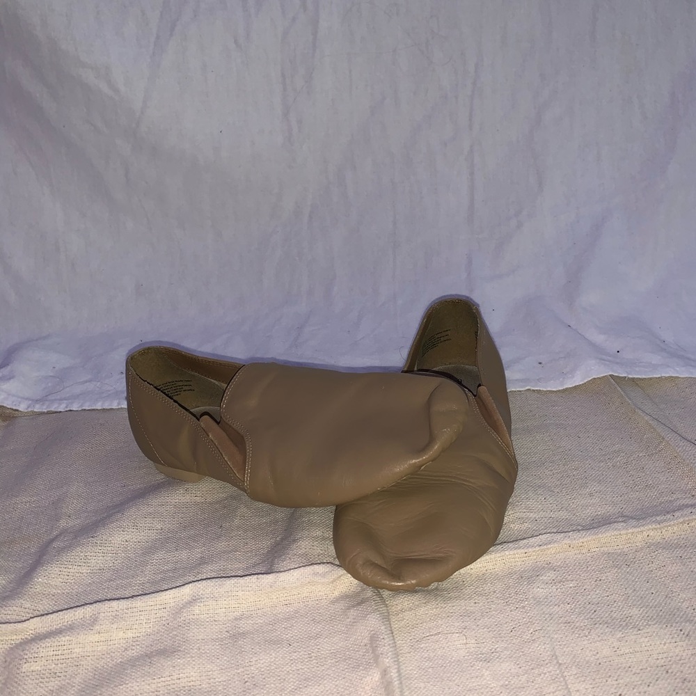 Tan jazz shoes